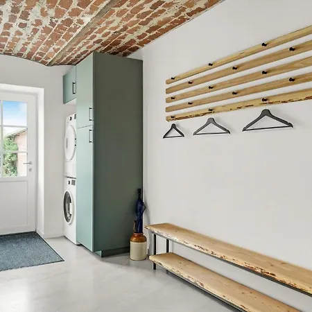 Apartamento 7 Bedroom Stunning In Varde