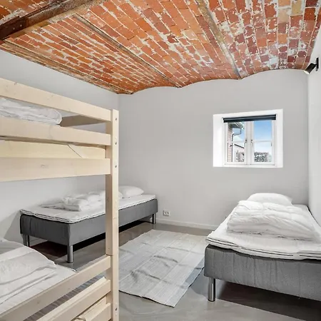 Apartament 7 Bedroom Stunning In